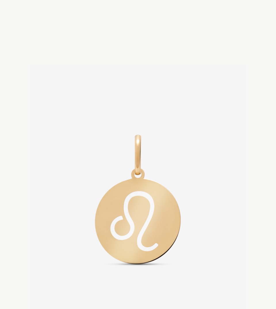 Leo Pendant in Yellow Gold
