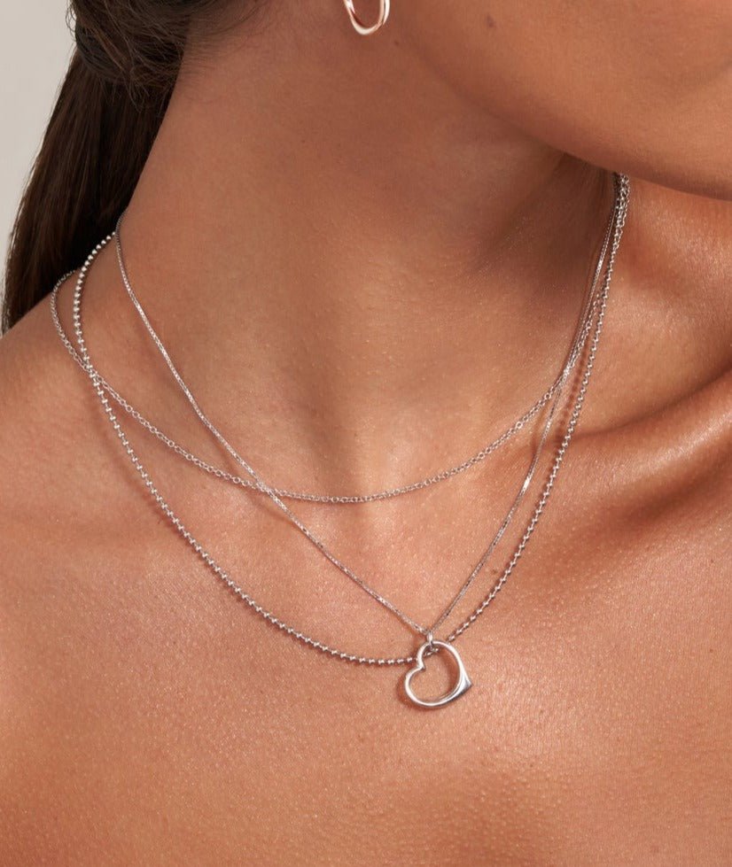 Loving Heart Charm Pendant - yellow gold - FIGLIO